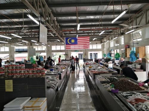 Pasar ikan segar di Berserah, Kuantan
