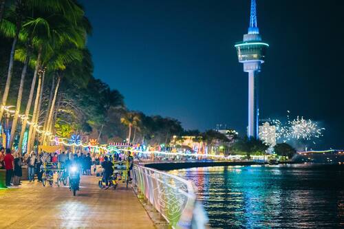Esplanade Kuantan - Tempat menarik di Kuantan berhampiran Timurbay