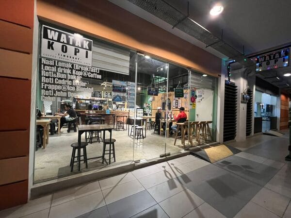 Kafe Watak Kopi berhampiran Timurbay