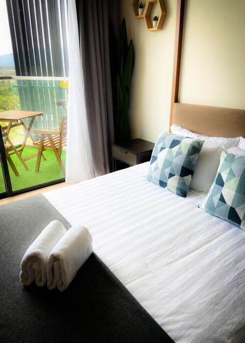 Homestay seaview Timurbay Kuantan - Pemandangan bilik dan kemudahan homestay dengan akses pantai